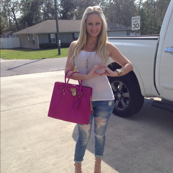 Beautiful Michael Kors purse - Picture 4 of 4